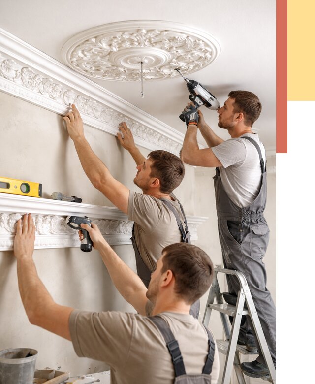 Монтаж лепнины на потолок в Апшеронске от 3279 руб. быстро и недорого | ОТДЕЛОЧНИК-Пшр